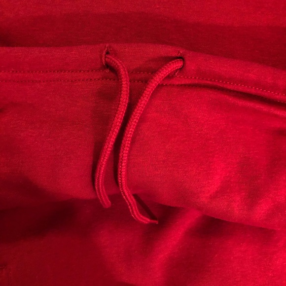 NBA UNK Cleveland Cavaliers Cowl Neck Sweatshirt - Picture 13 of 16